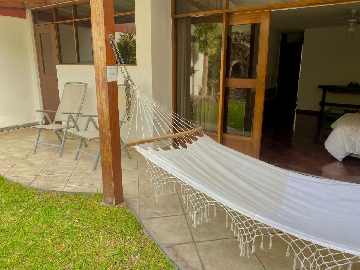 Lima Mini Aparts Monterrico - Cerca Embajada Eeuu Bagian luar foto