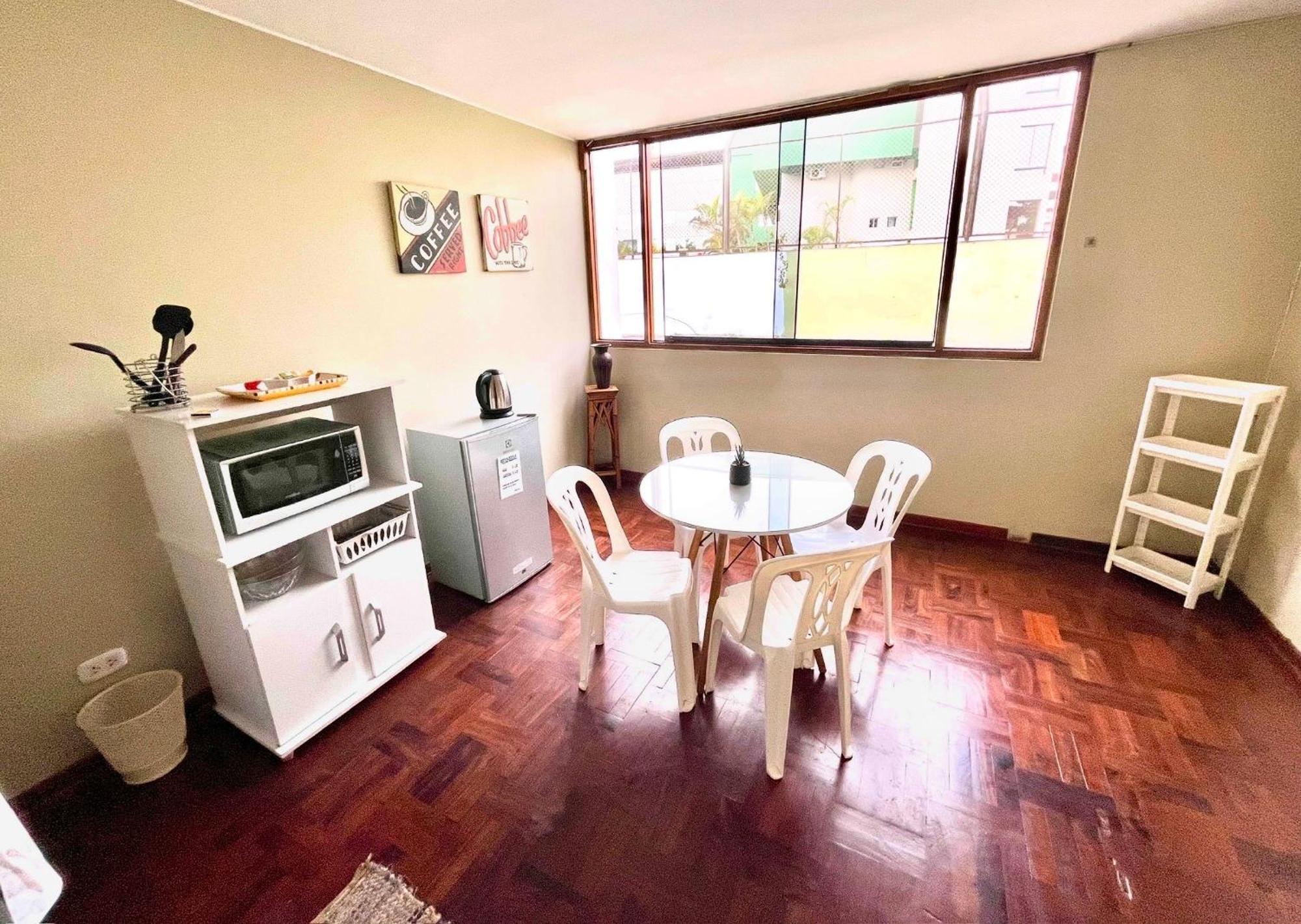 Lima Mini Aparts Monterrico - Cerca Embajada Eeuu Bagian luar foto